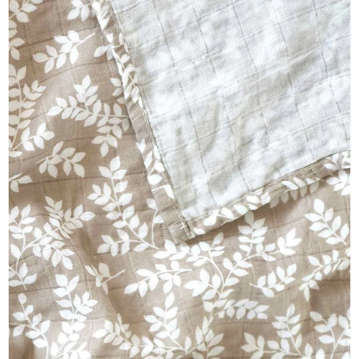 A Little Lovely Company Muslin Cloth Set of 2: Leaves - Taupe