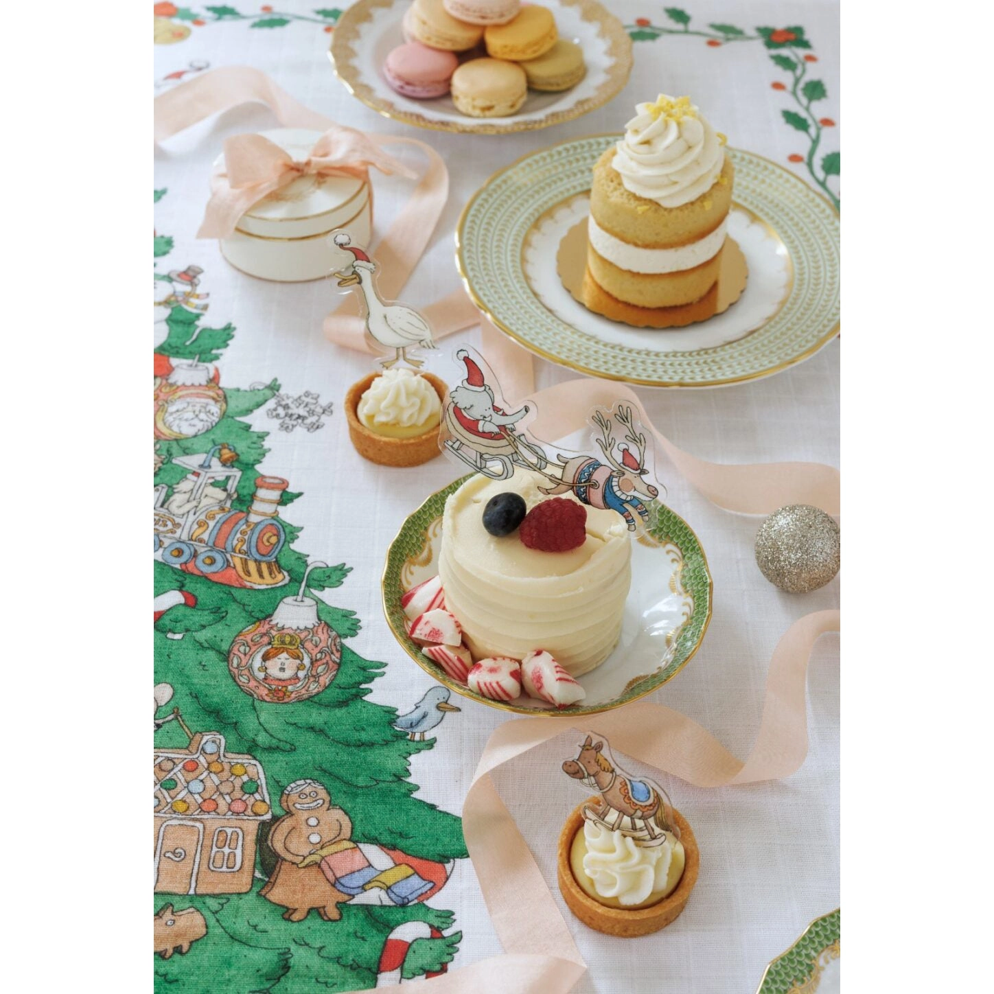 Atelier Choux Mini Cake Toppers - Christmas - Set of 12