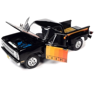 Autoworld 1/18 Diecast Pickup Truck - 1980 Dodge D150 Pick-M-Up Utiline Black