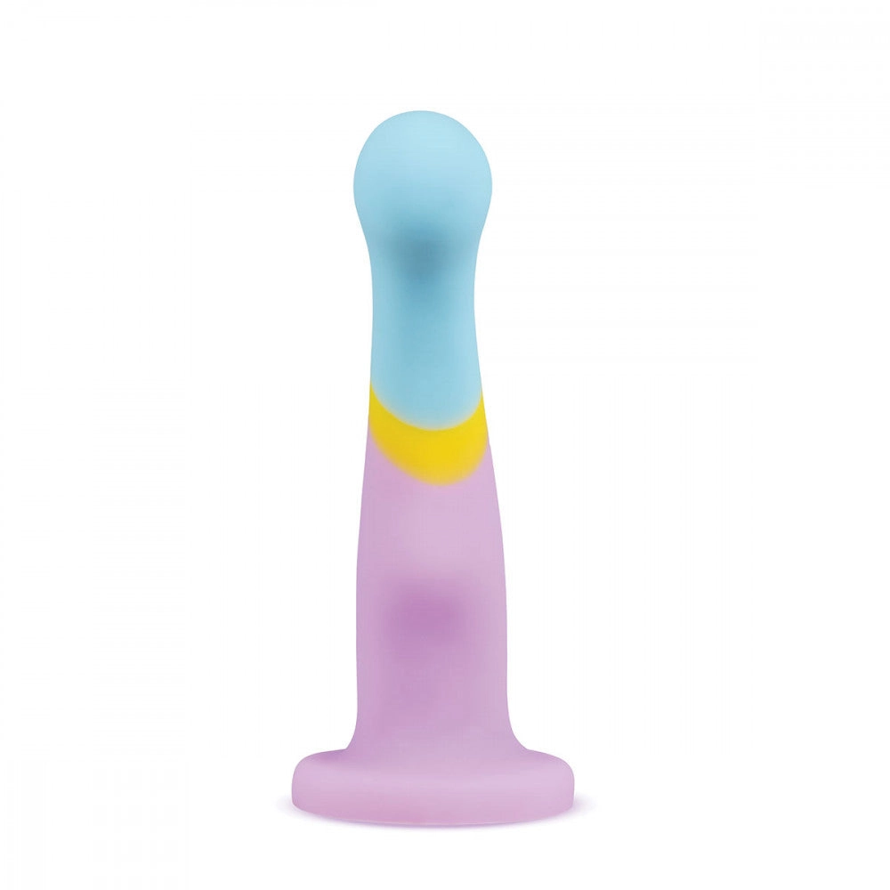Avant D14 Heart of Gold Suction Cup Base Dildo