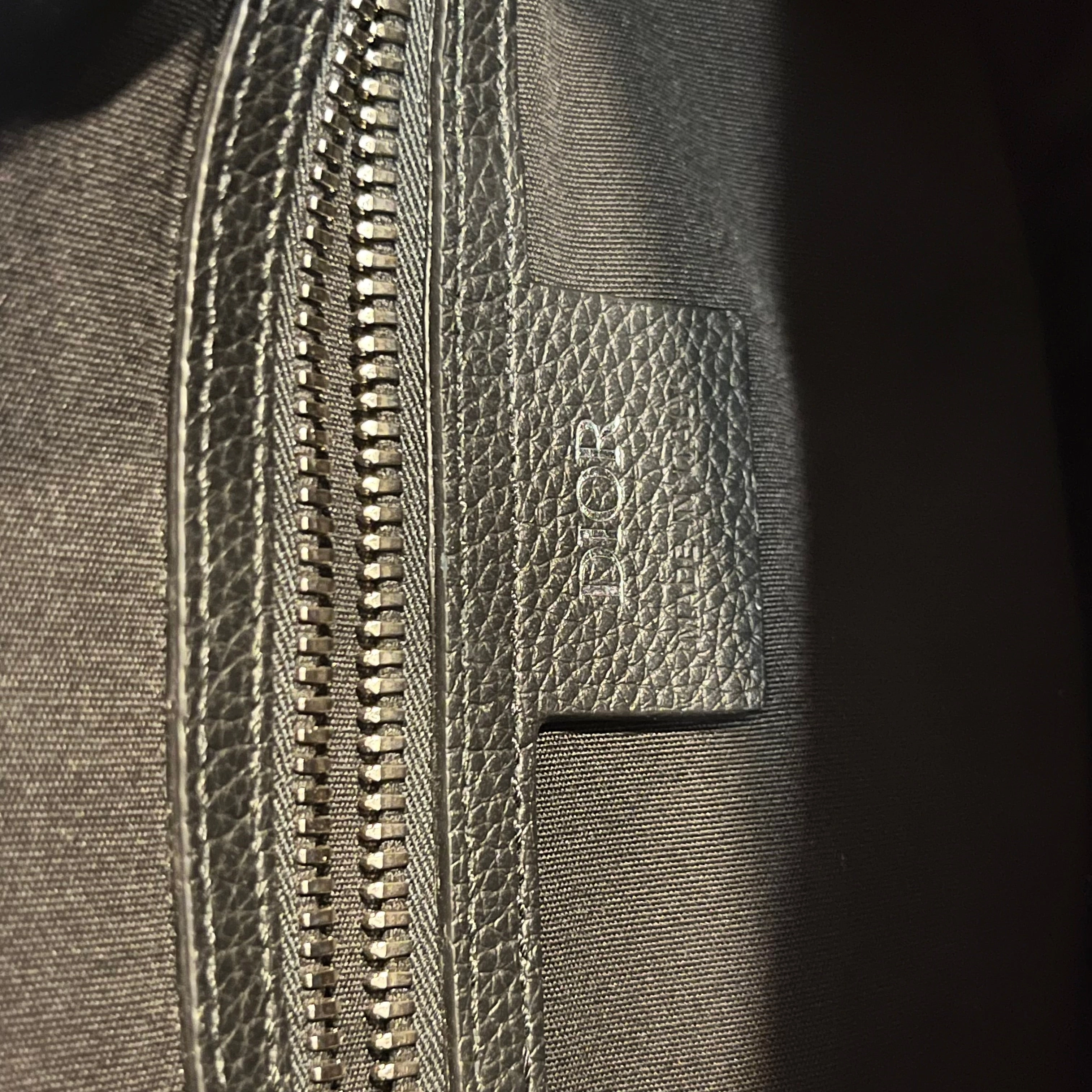 CHRISTIAN DIOR Saddle Maxi Grained Calfskin Crossbody Bag