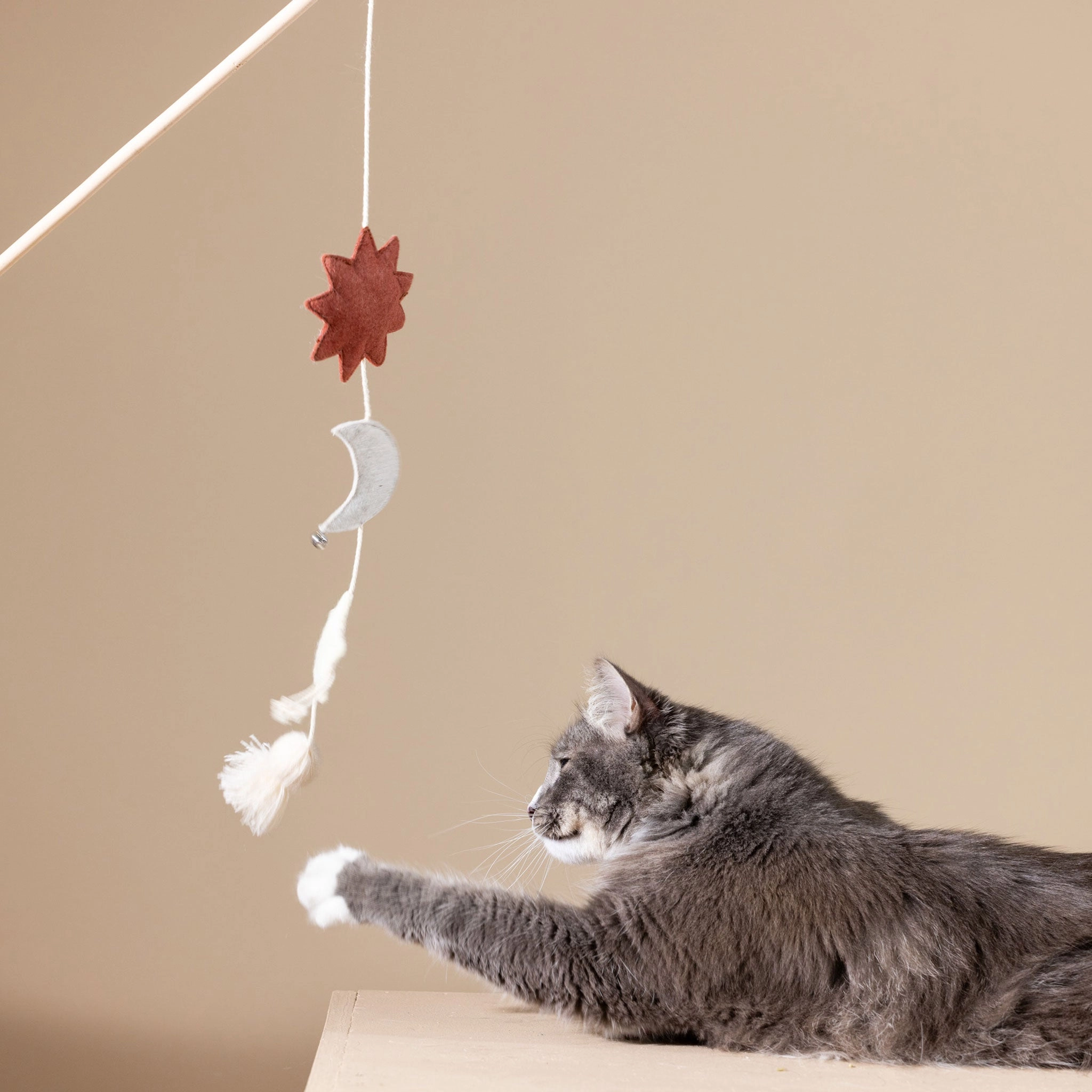 Fringe Happy Skies Cat Wand