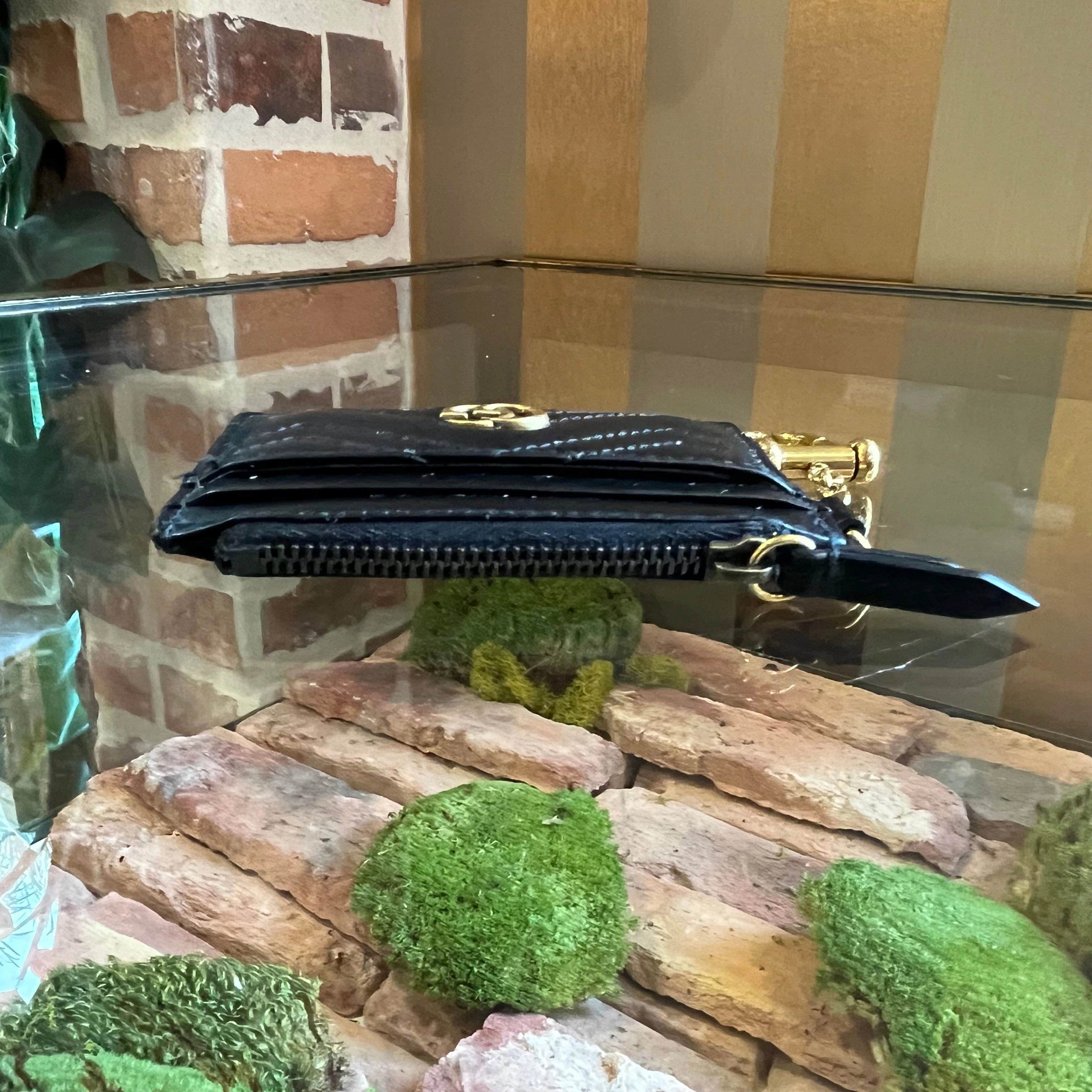 GUCCI GG Marmont Black Zip Key Chain Card Case
