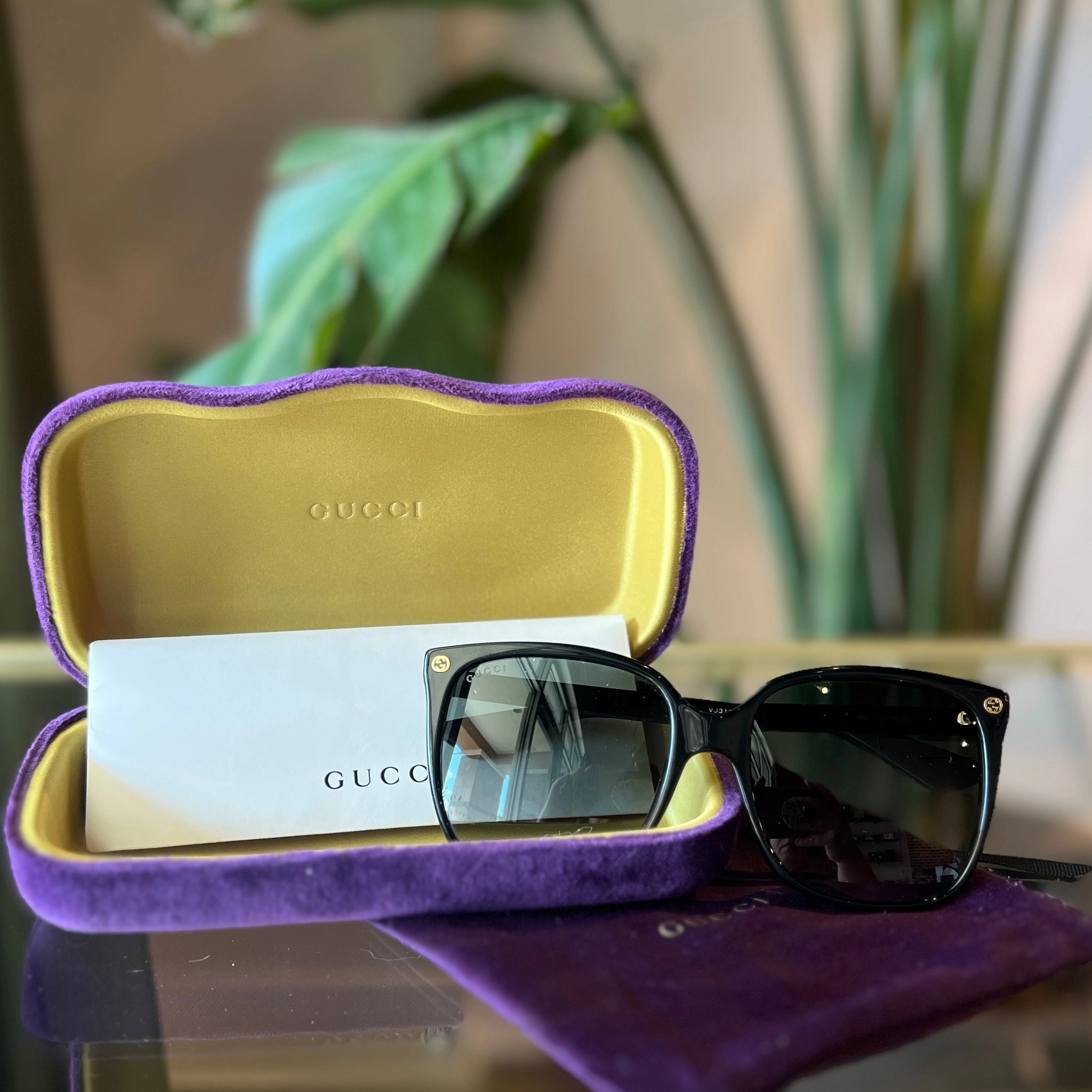 GUCCI Havana Black Sunglasses GG0022S