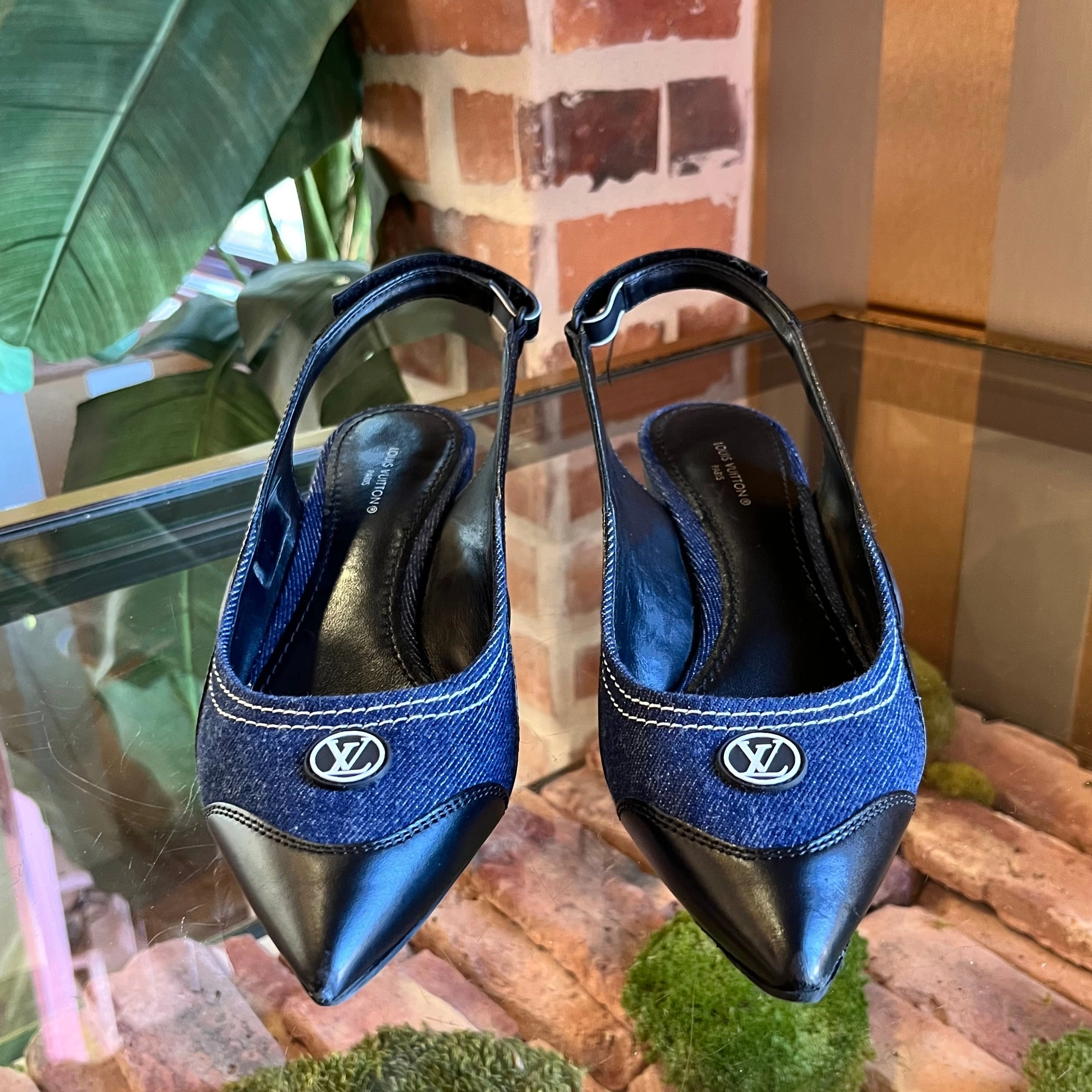 LOUIS VUITTON Archlight Denim Slingback Pump Sz 38