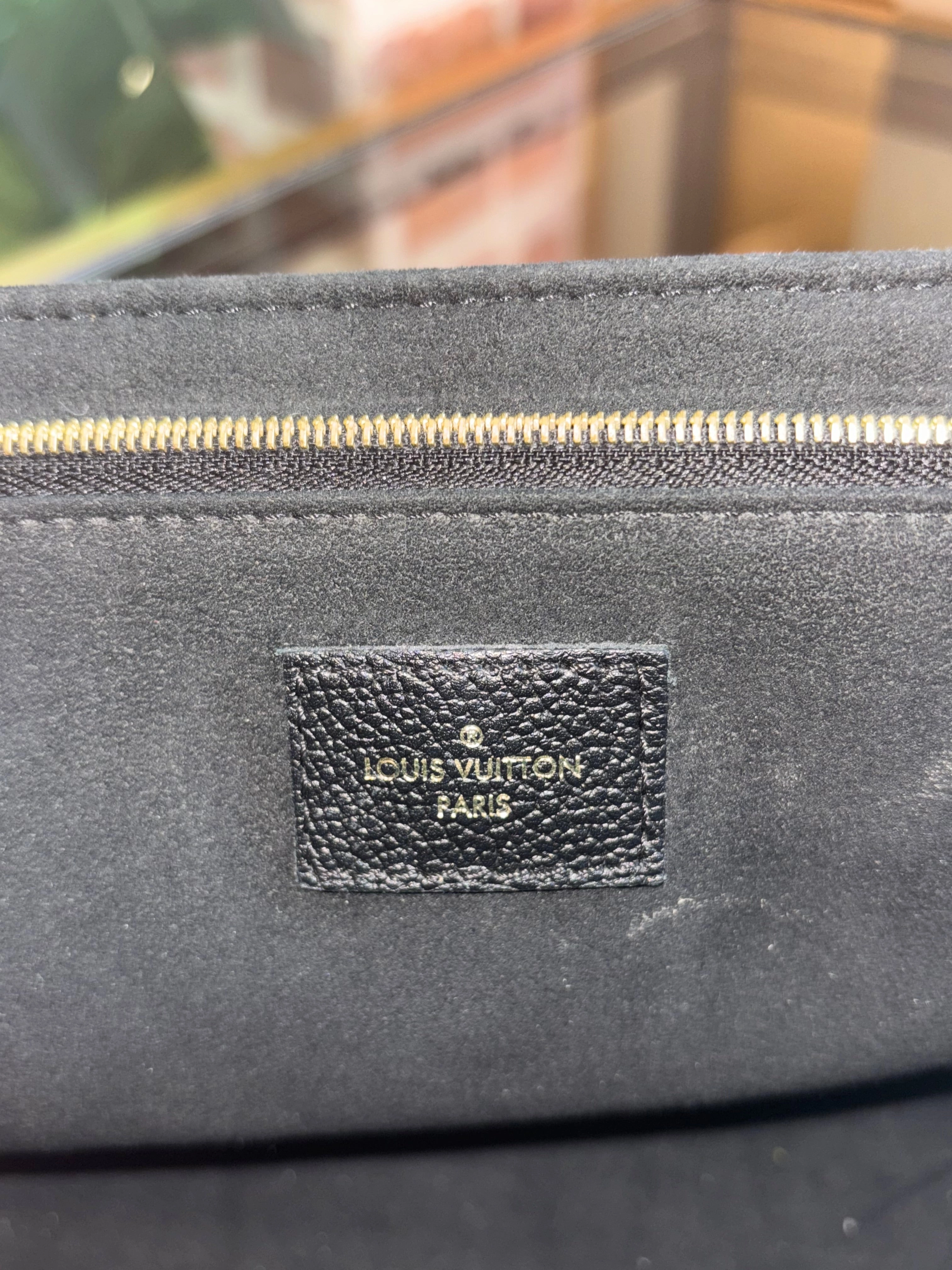 LOUIS VUITTON Black Empriente Vavin MM Shoulder Bag