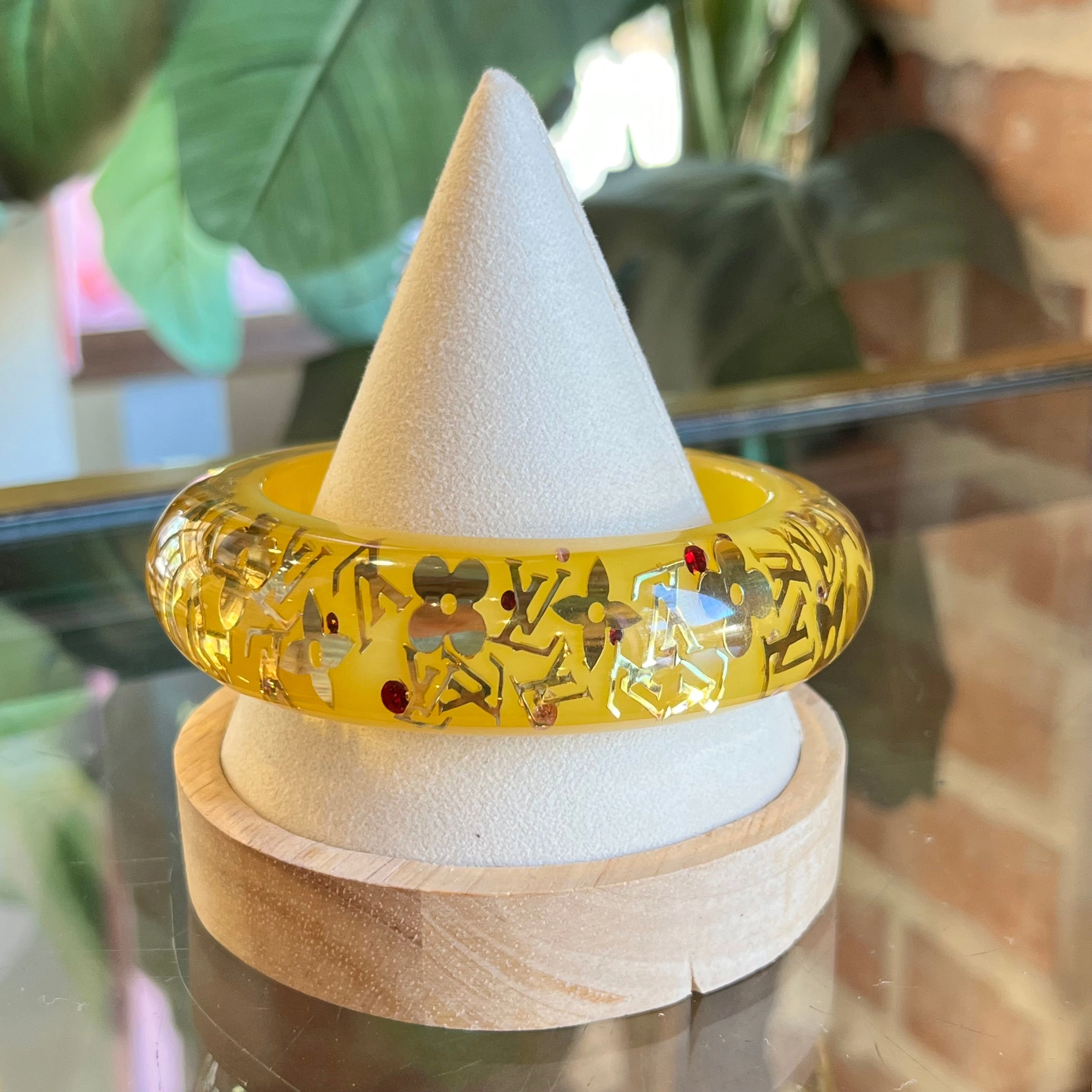 LOUIS VUITTON Crystal And Resin Yellow Inclusions GM Bangle Bracelet