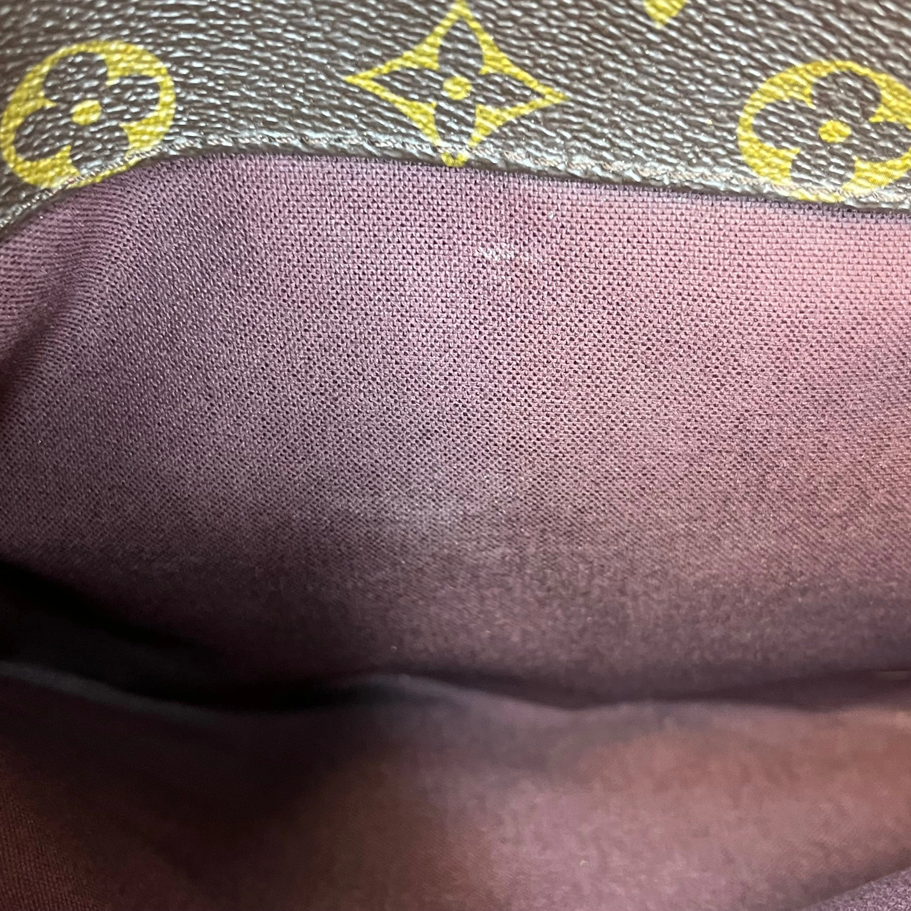 LOUIS VUITTON District MM Monogram Macassar Canvas Messenger Bag