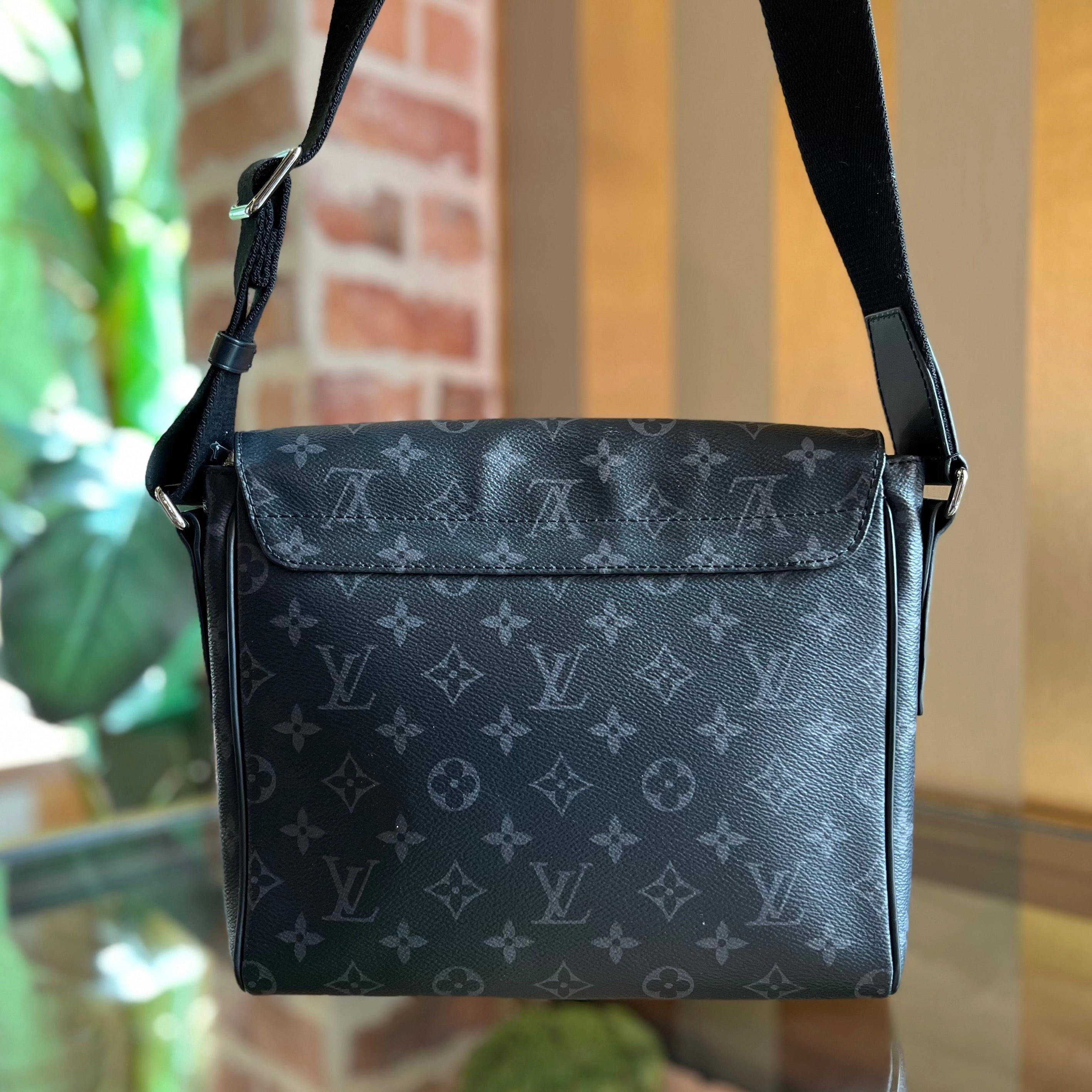 LOUIS VUITTON  District PM Damier Graphite Canvas Crossbody Bag