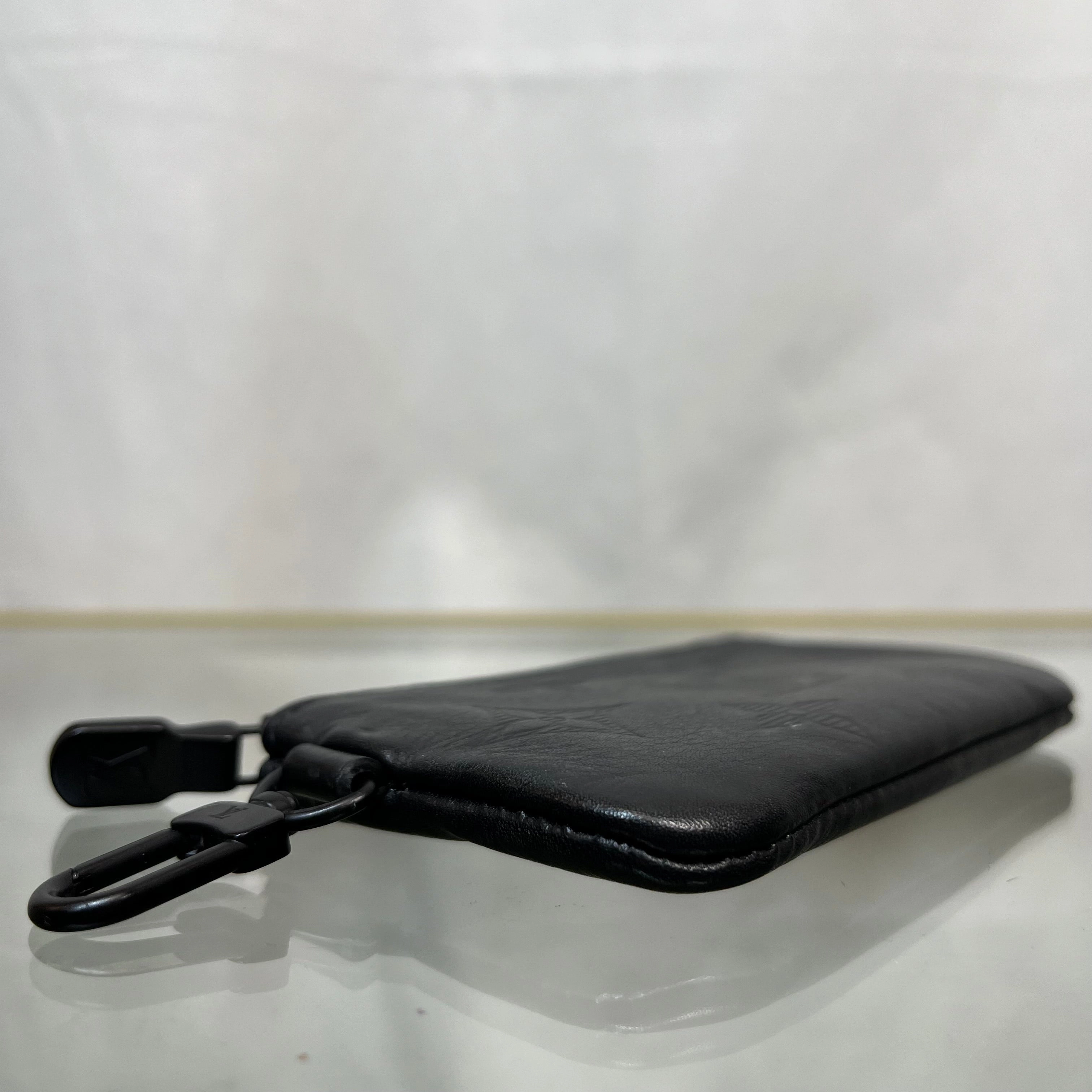 LOUIS VUITTON Duo Messenger Empreinte Key Pouch
