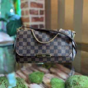 LOUIS VUITTON Favorite MM Damier Ebene Canvas Crossbody Bag