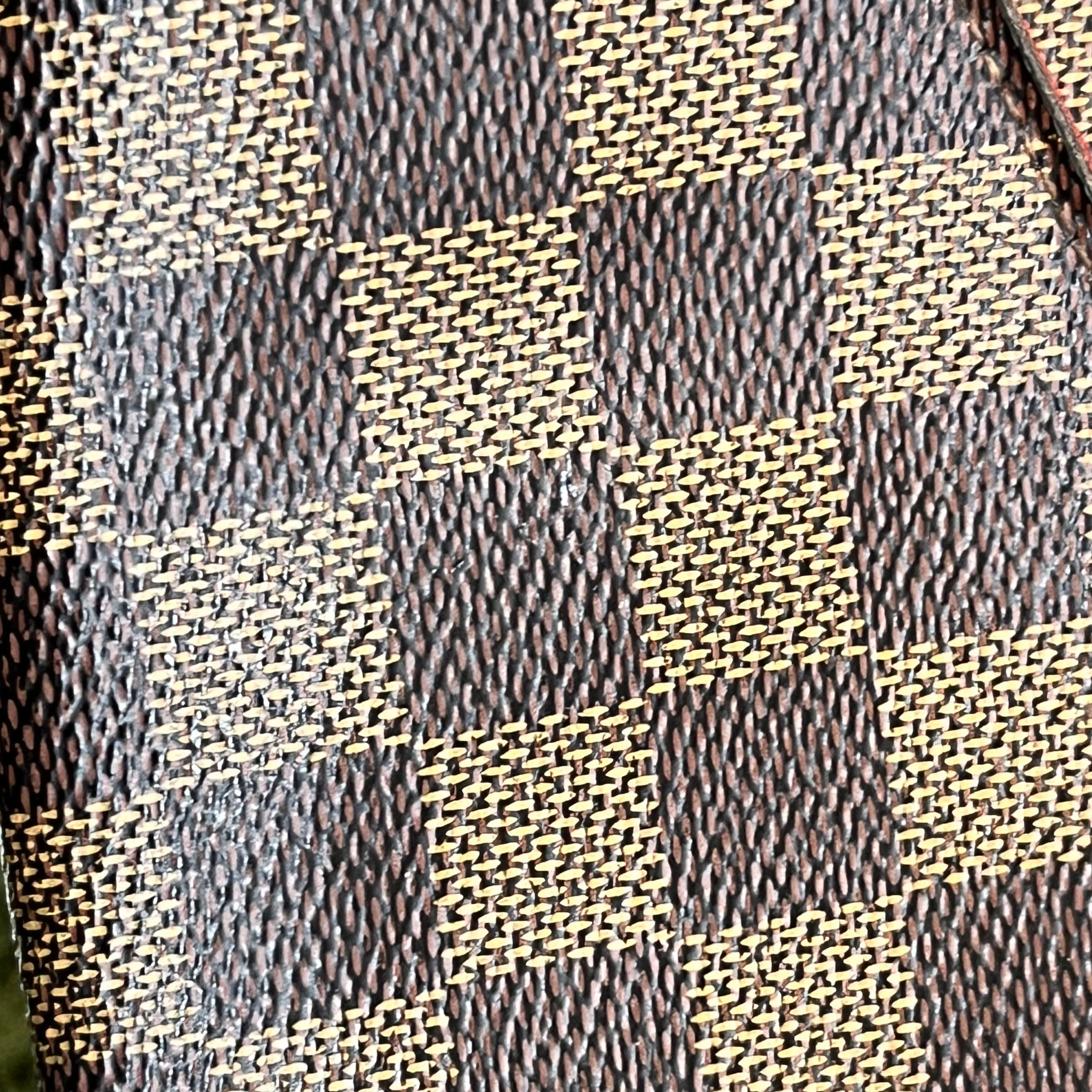 LOUIS VUITTON Pochette Felicie Brown Damier Ebene Canvas Crossbody Bag