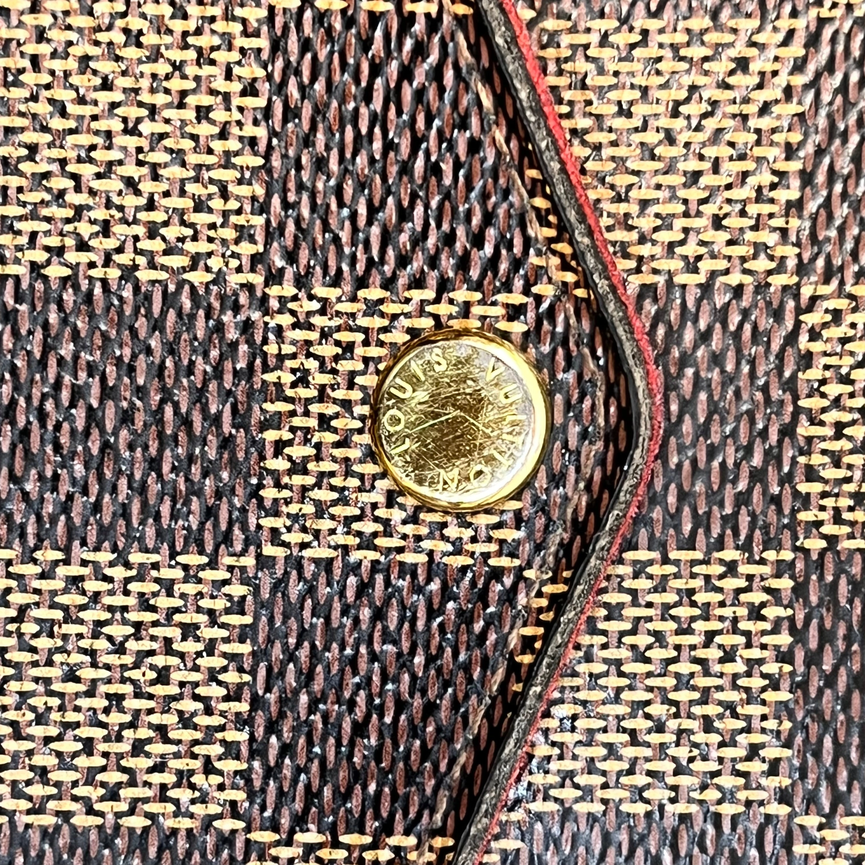 LOUIS VUITTON Pochette Felicie Brown Damier Ebene Canvas Crossbody Bag