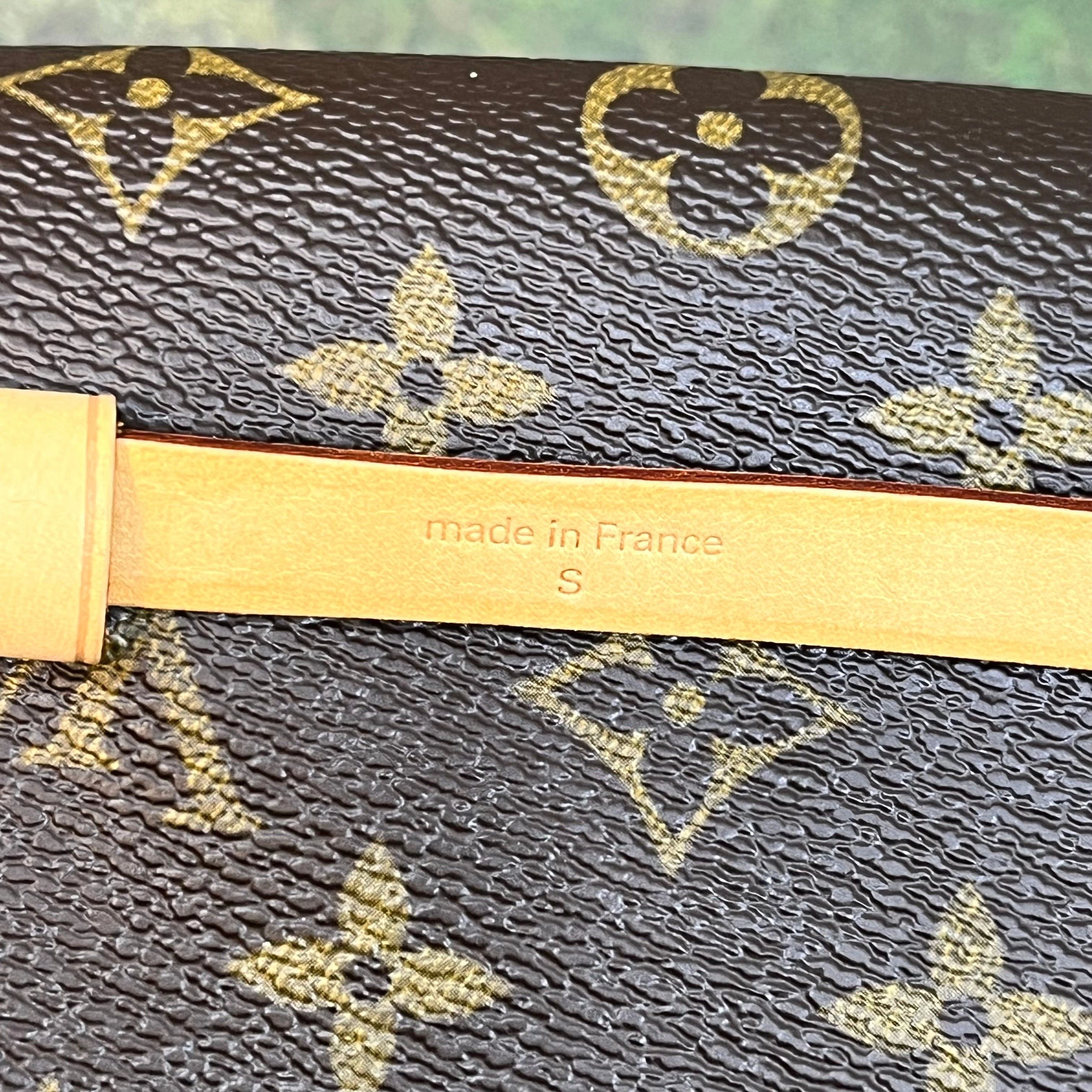 LOUIS VUITTON Pochette Florentine Monogram Canvas Belt Bag SZSM