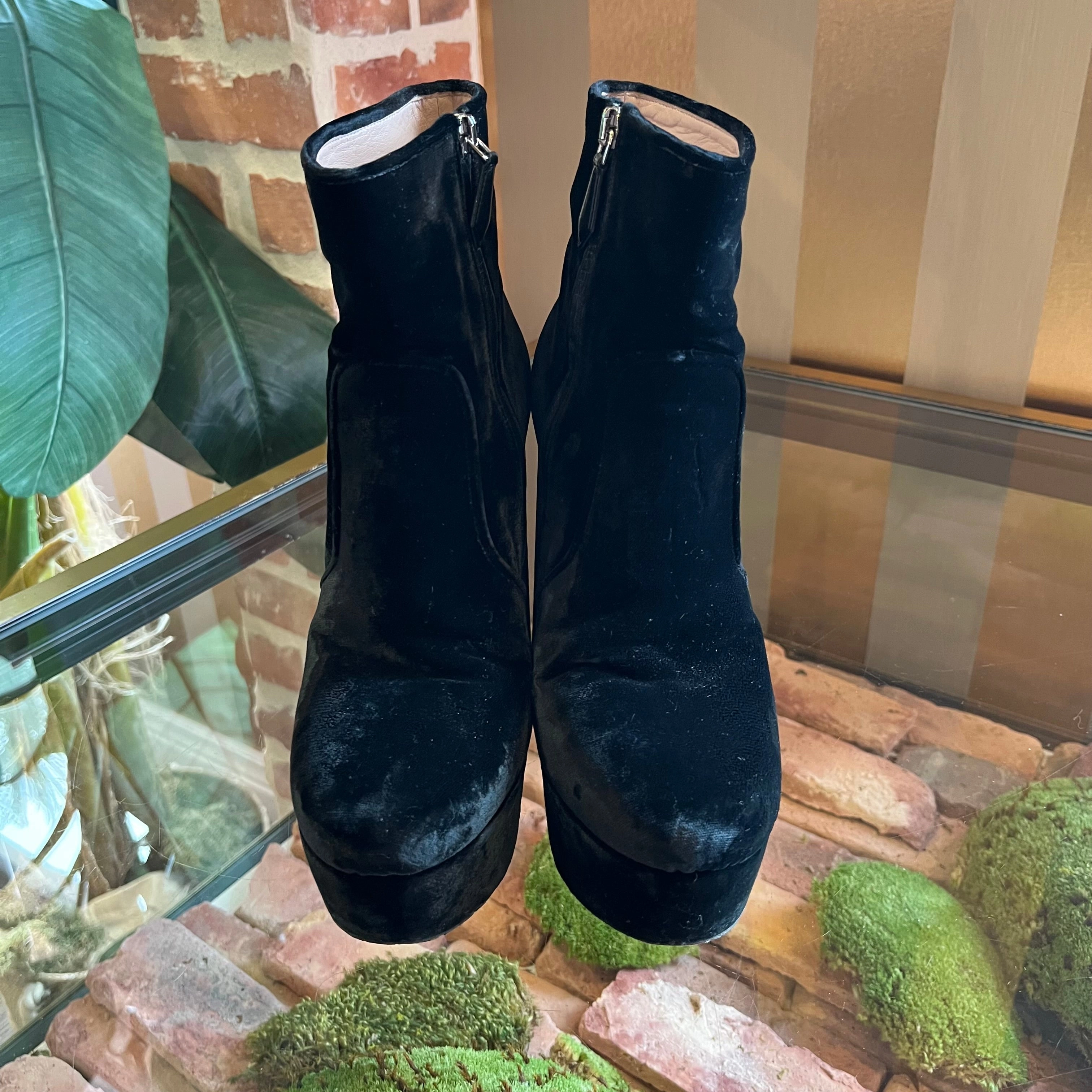 MIU MIU Black Velvet Platform Boots Sz 37.5