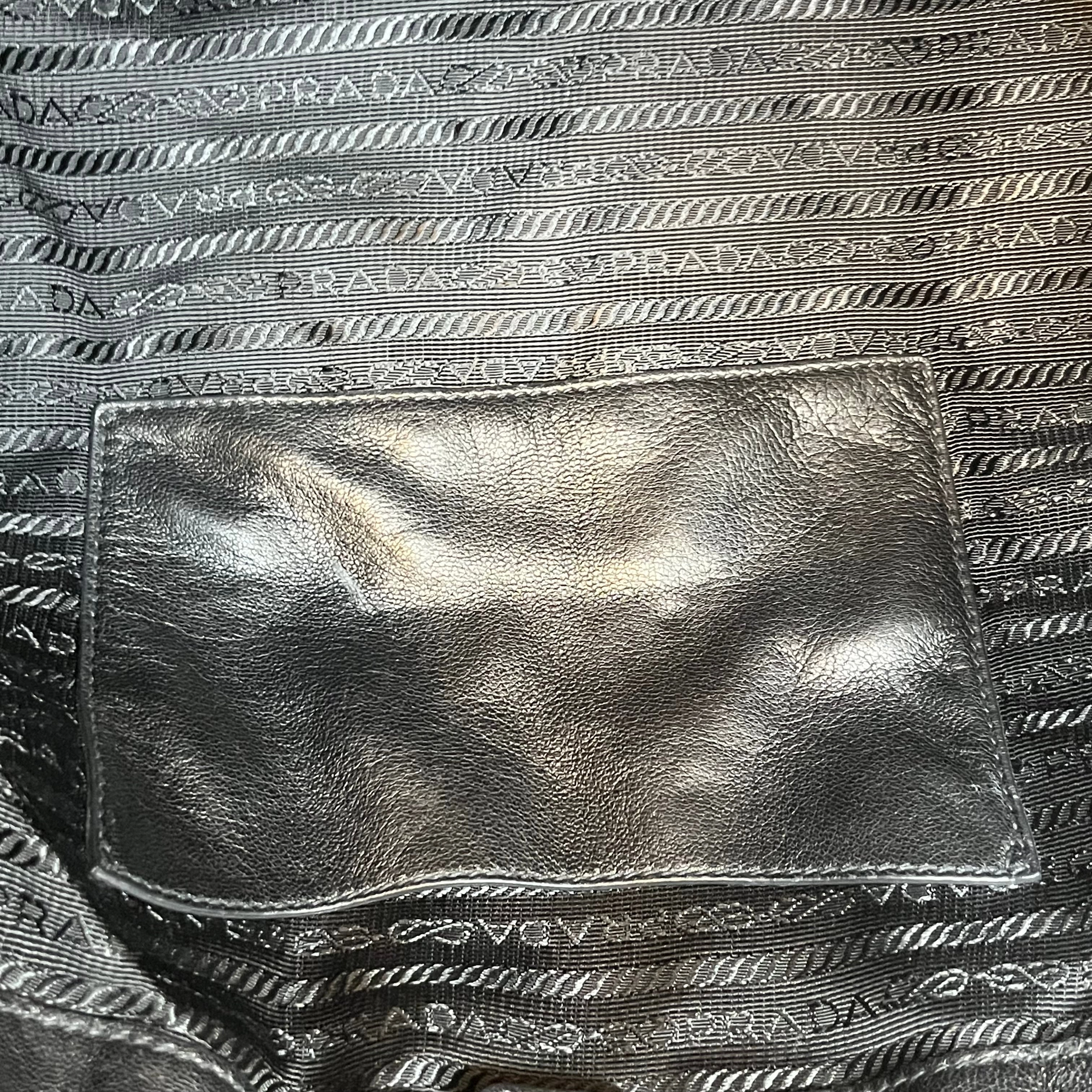 PRADA Wave Black Tessuto Nylon Nappa Leather Hobo Bag TS3917