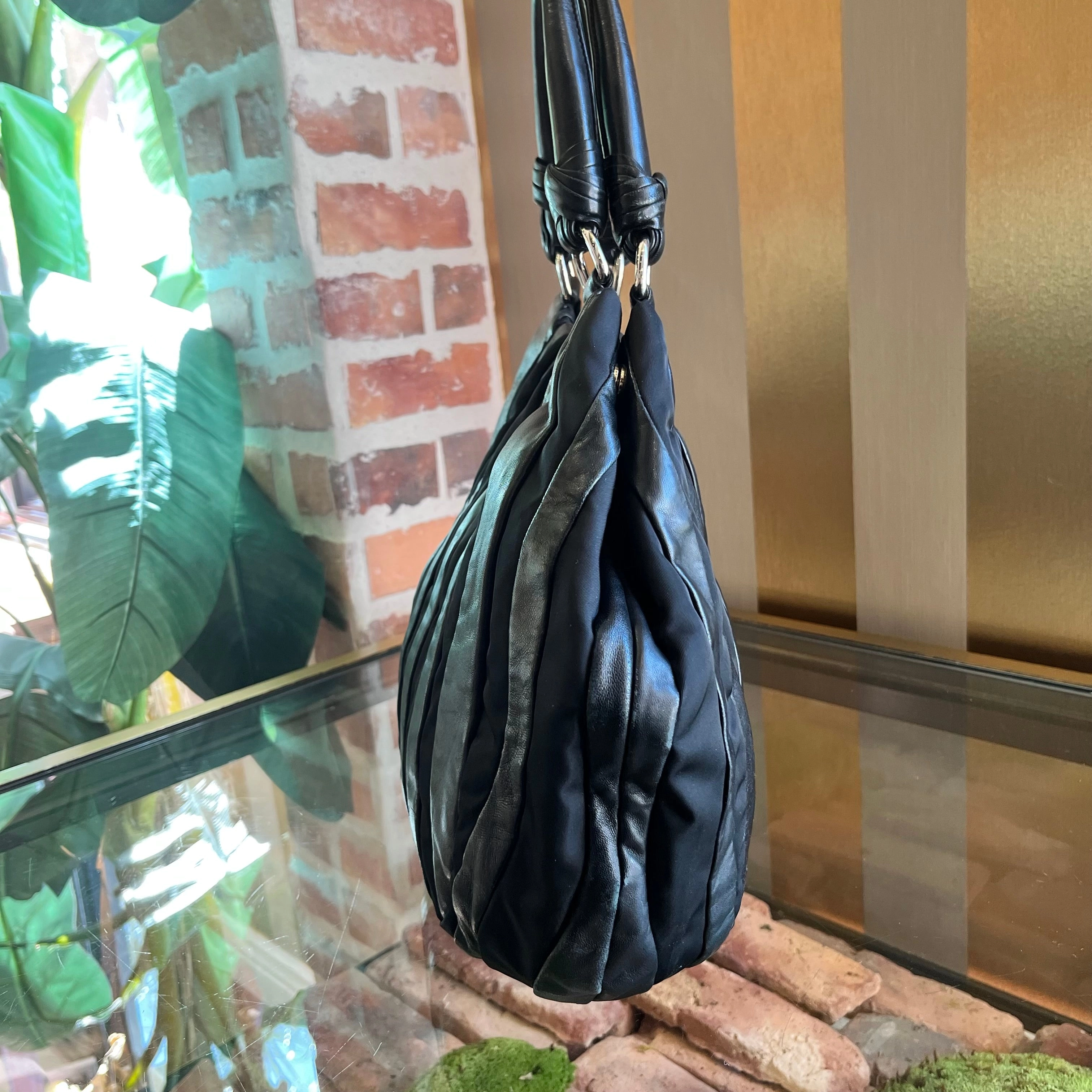 PRADA Wave Black Tessuto Nylon Nappa Leather Hobo Bag TS3917