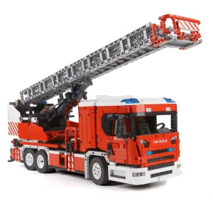 The Ultimate Firetruck 4885pcs
